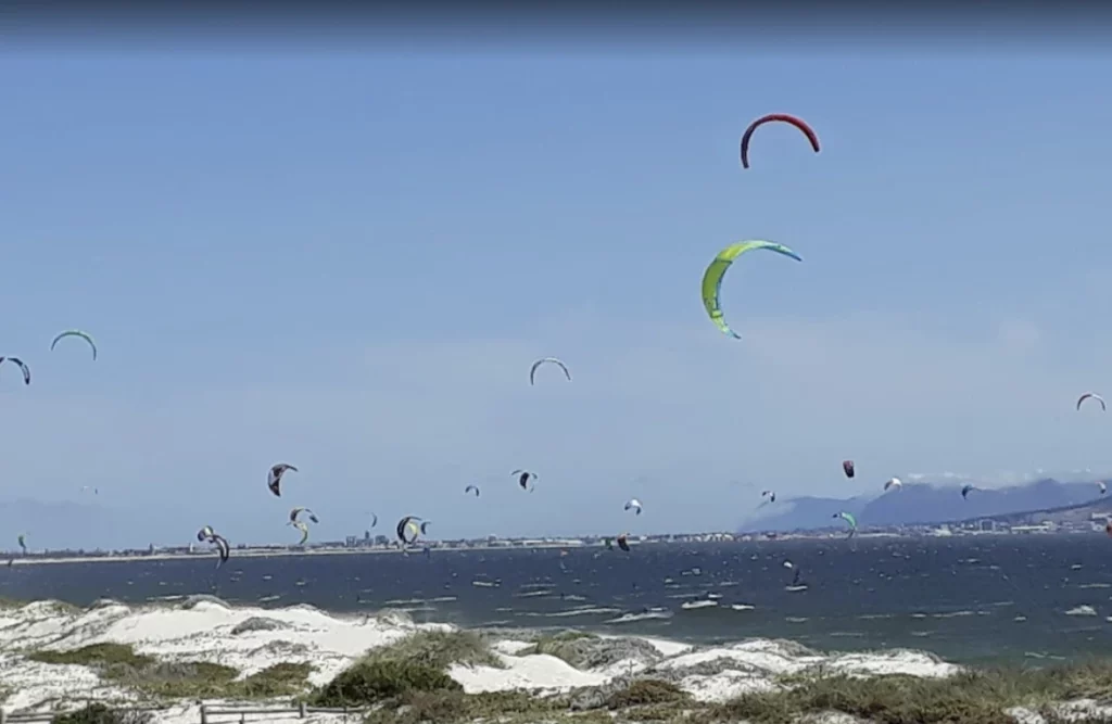 kitesurfing at Bloubergstrand Beach, January 2023